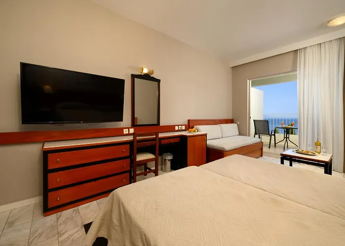 科孚岛阳光酒店及spa 4* Nisaki (Corfu)