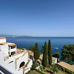 Sunshine Corfu And 4*