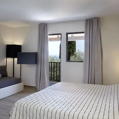 Hotel Sunshine Corfu And Nisaki (Corfu)
