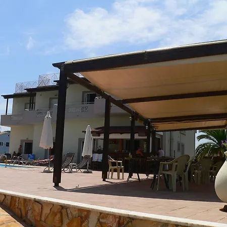 Sunshine Corfu And 4* Nisaki (Corfu)