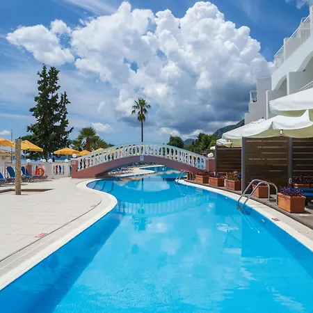 Sunshine Corfu And Hotel 4*