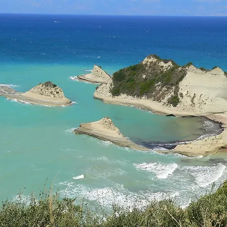 Sunshine Corfu And Hotel Nisaki (Corfu)