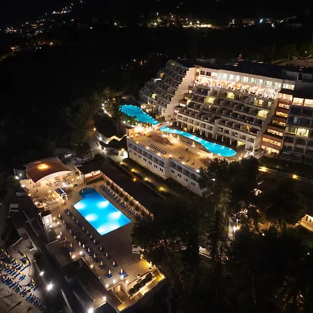 Sunshine Corfu And 4* نساكيون