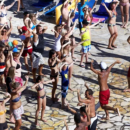 Sunshine Corfu And فندق