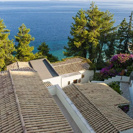 Sunshine Corfu And 4* نساكيون